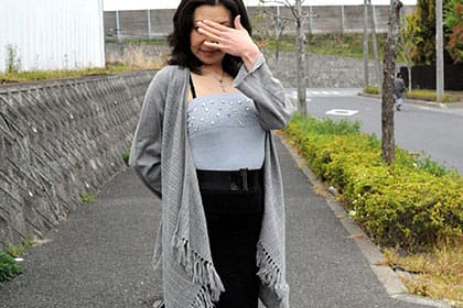 スッピン熟女 美魔女の魔力 保坂友利子