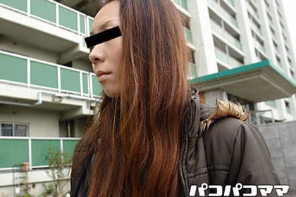 ハミ毛の色っぽい美人妻 坪倉のみか 36歳