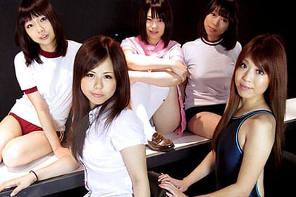 これぞ、この世の極楽！ 「男性天国ガールズバー」へようこそ♪ 飯田せいこ 櫻井ゆり 清水ゆきえ 森野ひなの 小咲みお