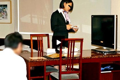 襲われた美人コンシェルジュ 陵辱犯罪映像が流出！ 坂井菫