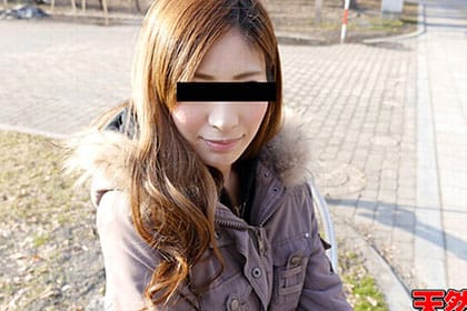 モデル撮影と呼び出し騙姦！ めちゃくちゃ可愛いメイドコスプレ 秋吉みなみ