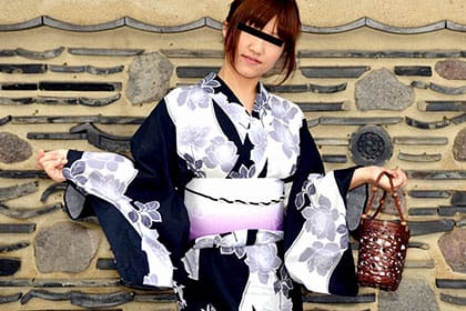 ごっくんする人妻たち52 浴衣姿の巨乳熟女が大量精子を一気飲み！ 皆川かほり