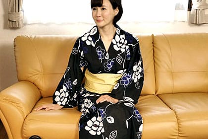 伝説の癒やし美熟女が復帰！ とことんハメてヤリまくる 赤坂ルナ