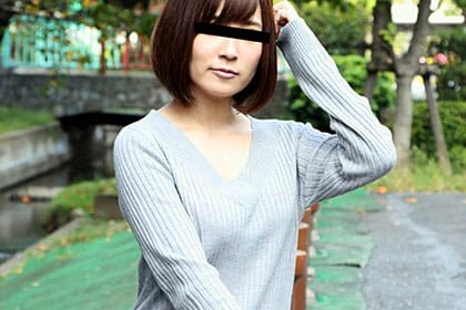 夫に電話をさせながら人妻をハメる 〜笑顔で裏切る美人妻〜