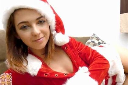 期間限定配信 聖夜に突然やってきたスレンダーエロ可愛サンタ Merry Christmas Vol2 Tera