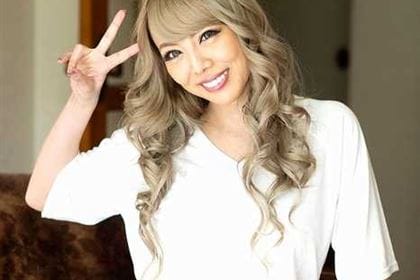 恥じらいのお漏らし ルナ(霜月るな)