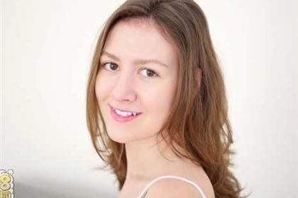 チンポを優しく看護してくれる 現役ナース素人妻 中出し VOL2 ティミ