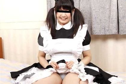 メイド服姿の家事代行サービスで僕のチンコもお掃除してもらいました2 山下かおり(椎名ゆうき)