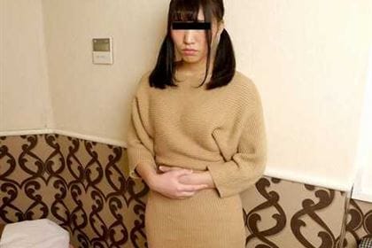 元水泳部のパイパン娘 城咲あんな