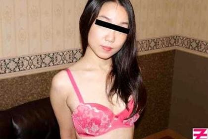 突然ですが！ボクの粗チン見ませんか？ ～ムクムクっと元気になってきちゃいました！ 沢村りこ