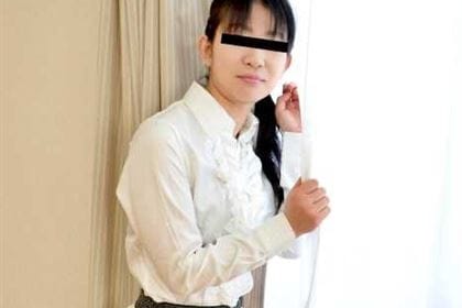 清楚な女子大生に卑猥なスケスケ水着を着衣してもらいました 桜井舞(矢口つぐみ)