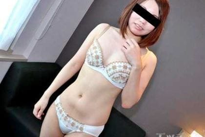 恥ずかしがり屋の美形な奥様 檜垣愛美