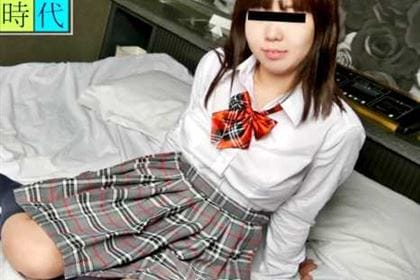 制服時代 週に3、4回はAVを見て興奮してます 伊達心美