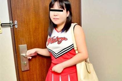 アニメ声のデリヘル嬢にチアリーダーのコスプレをしてもらいました 溝口葵