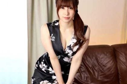 性欲が満たされない人妻と隣人の禁断関係 折原ほのか(赤井美月)