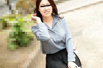 癒し系スレンダーOLを昼休憩中にナンパ＆即ハメ！ 山内やよい