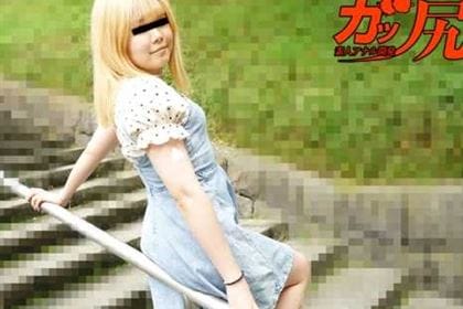 ガッ尻 みんなのオナホ・ロリカワ桃尻娘は使われたい！ 上杉ちひろ