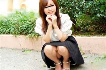 物足りない彼氏にナイショでAV撮影！ ちっちゃ可愛いパイパン桃尻娘！ 平子まゆみ