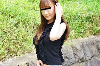 旦那に興味なし！メイクバッチリで他人棒を貪る人妻 林原さとみ