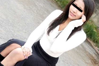 全身リップでご奉仕するハーフモデル アメリア