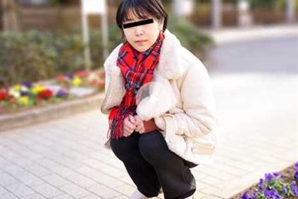 乳首責め遊びが好きな変態素人娘 篠塚しほ