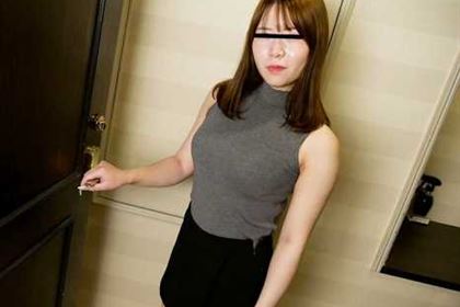 色白ポチャボディの人妻デリ嬢をとことんヤリまくる 坂口すみれ