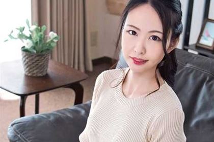 トロットロ舌テクで刺激する色白スレンダー美熟女 朝比奈菜々子(冴島みのり)