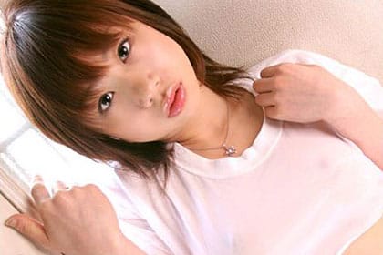 相澤唯衣 チビっこ 〜幼巨乳連続中出し〜