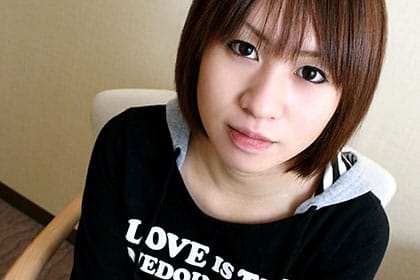 元気いっぱいの女の子 南千夏