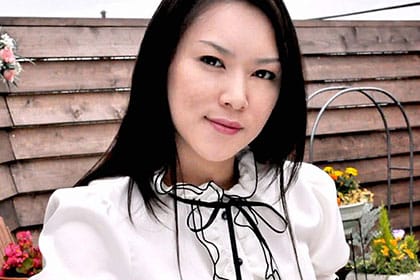 魔性の美貌 浅野美香