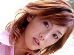 吉田ヒナ