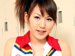 華美月