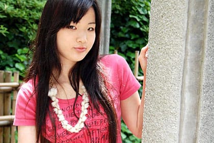 「このくびれが自慢です」 おっとり系桃尻美少女 田沼愛華