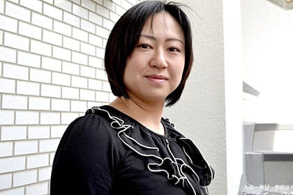豊満妻の肉体に埋もれる 早川沙知代