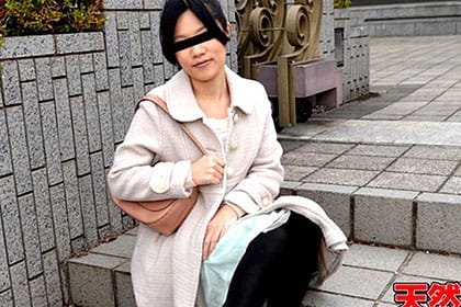ちょっと！どうして中で出すんですか！！ 中出しなんて聞いていませんけど？！ 小椋早智子