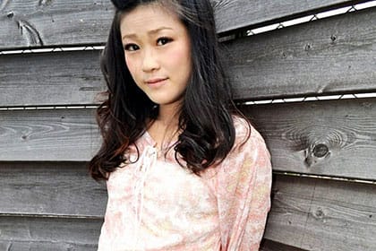 バキュームエロ新妻 篠原亜衣里