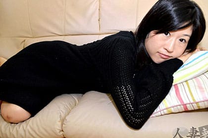 童顔＋豊満ボディの性豪妻 吉本千香