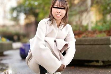 奥さん、今はいてる下着を買い取らせて下さい！ 小遣い稼ぎだけのはずがエロスイッチが入って覚醒する人妻 藤沢ゆり