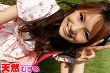 お姫様のマ○コ拝ませてください！ 素人みづき
